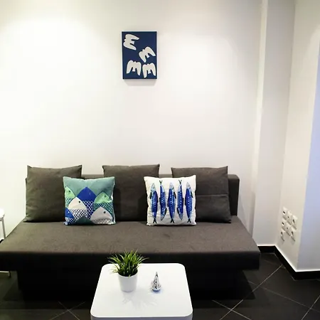 Warm & Trendy Apartment Αθήνα Εξωτερικό φωτογραφία